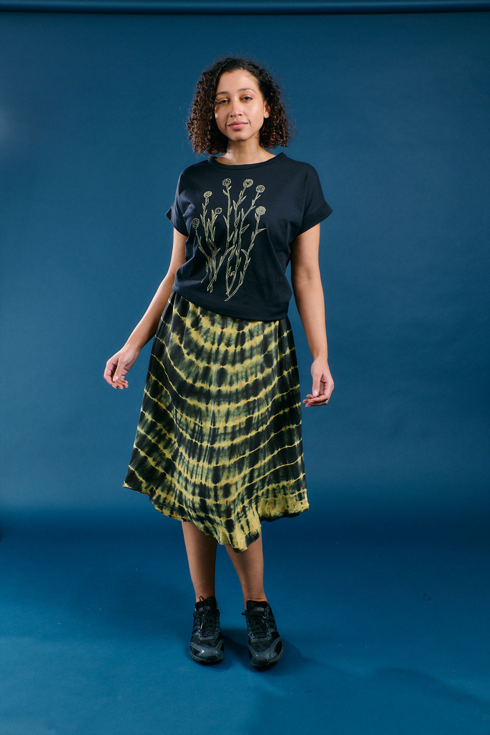 Billy Buttons Tee