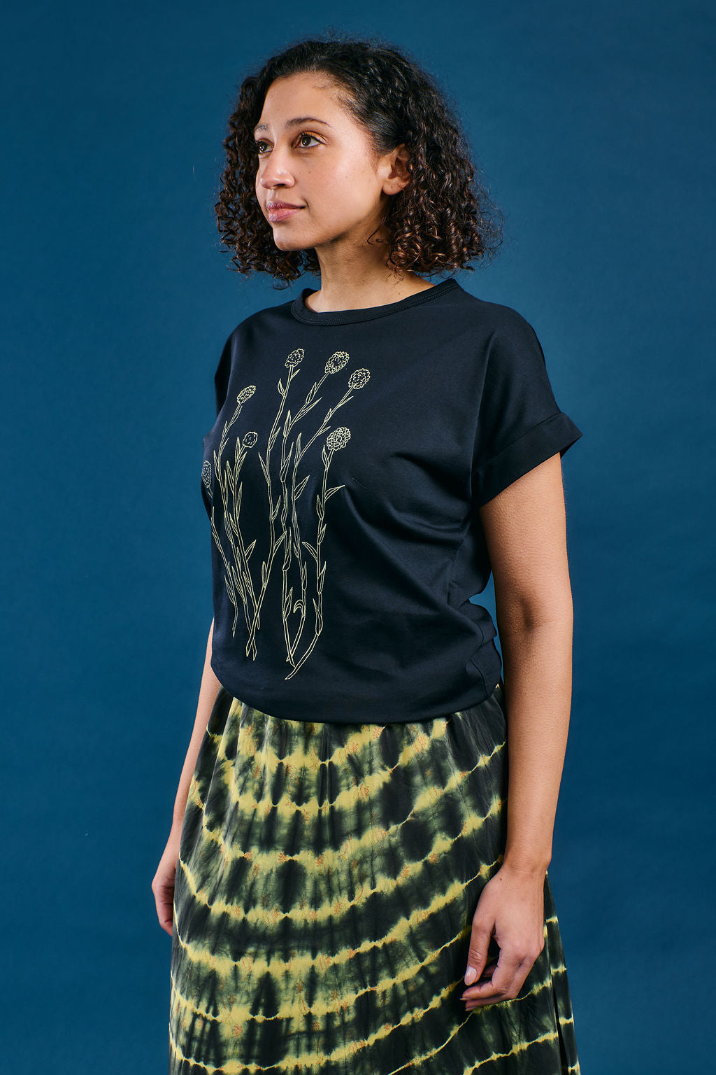Billy Buttons Tee
